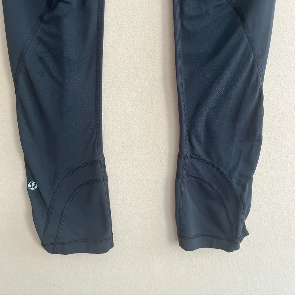 Lululemon Inspire Crop‎ II leggings black athletic size 2